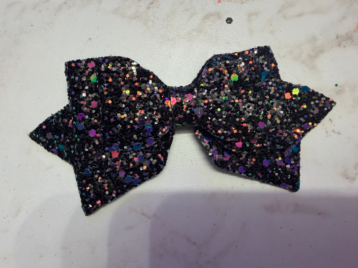 Big Bows & Hard Rubber Straw Toppers