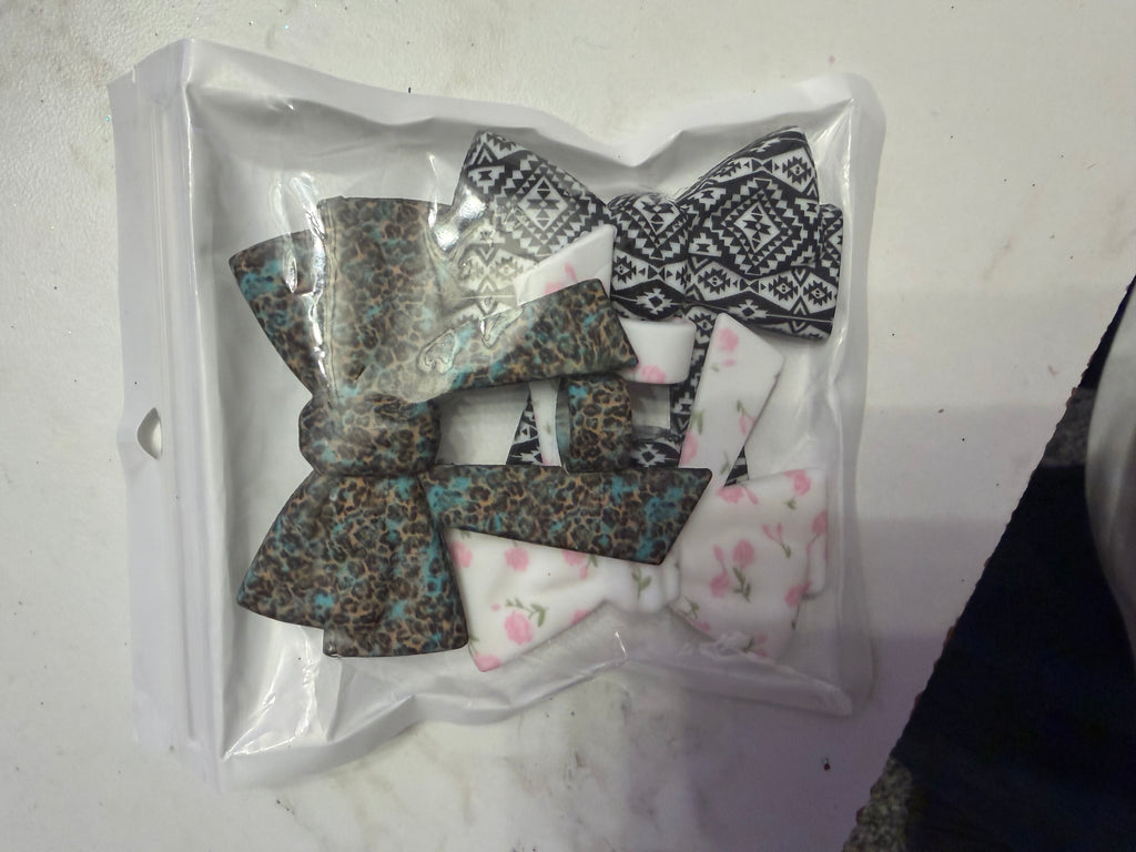 Big Bows & Hard Rubber Straw Toppers
